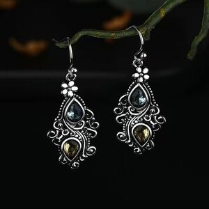 Boho earrings dangle flower water new